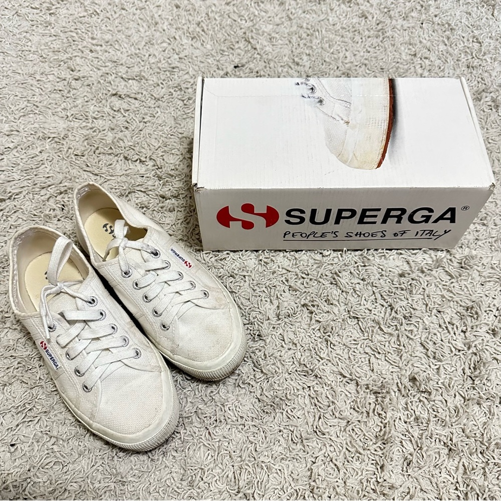 Superga Women's 2750 Cotu Classic Sneaker White US Women Size 7 with Box